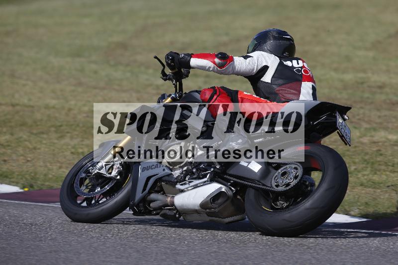 /11 28.04.2026  PROMAX ADR/Gruppe gruen/711